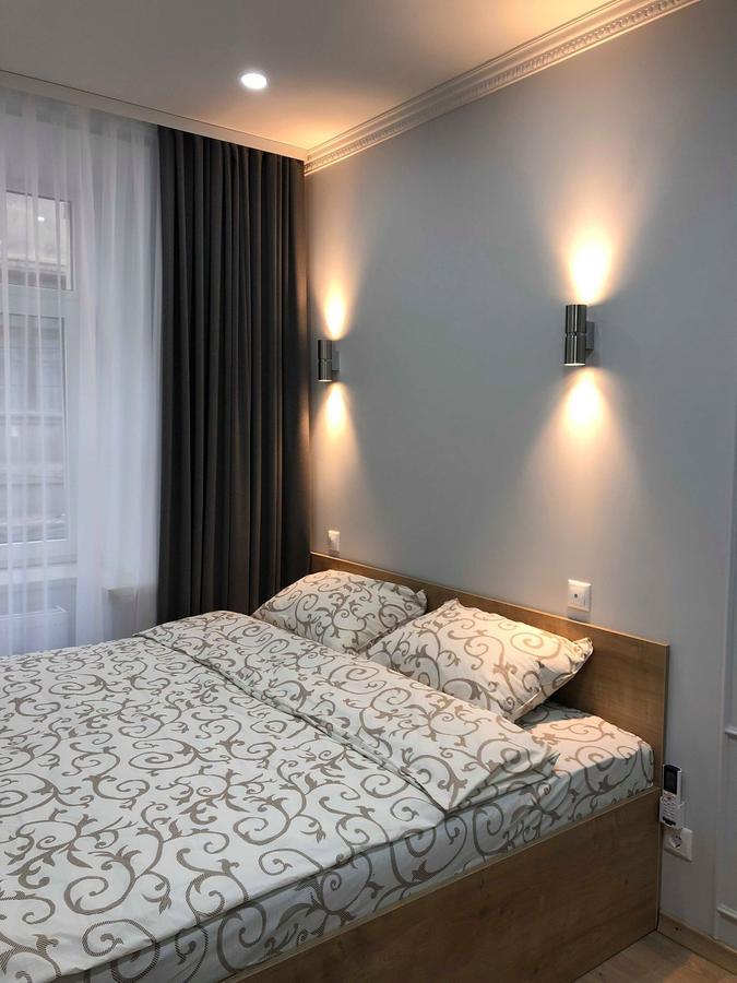 Lux Apartment Ruska Lviv Exterior photo
